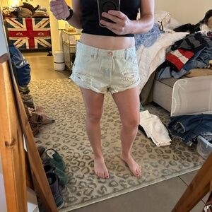 One Teaspoon Light Denim Shorts *NEVER WORN* Size 28
